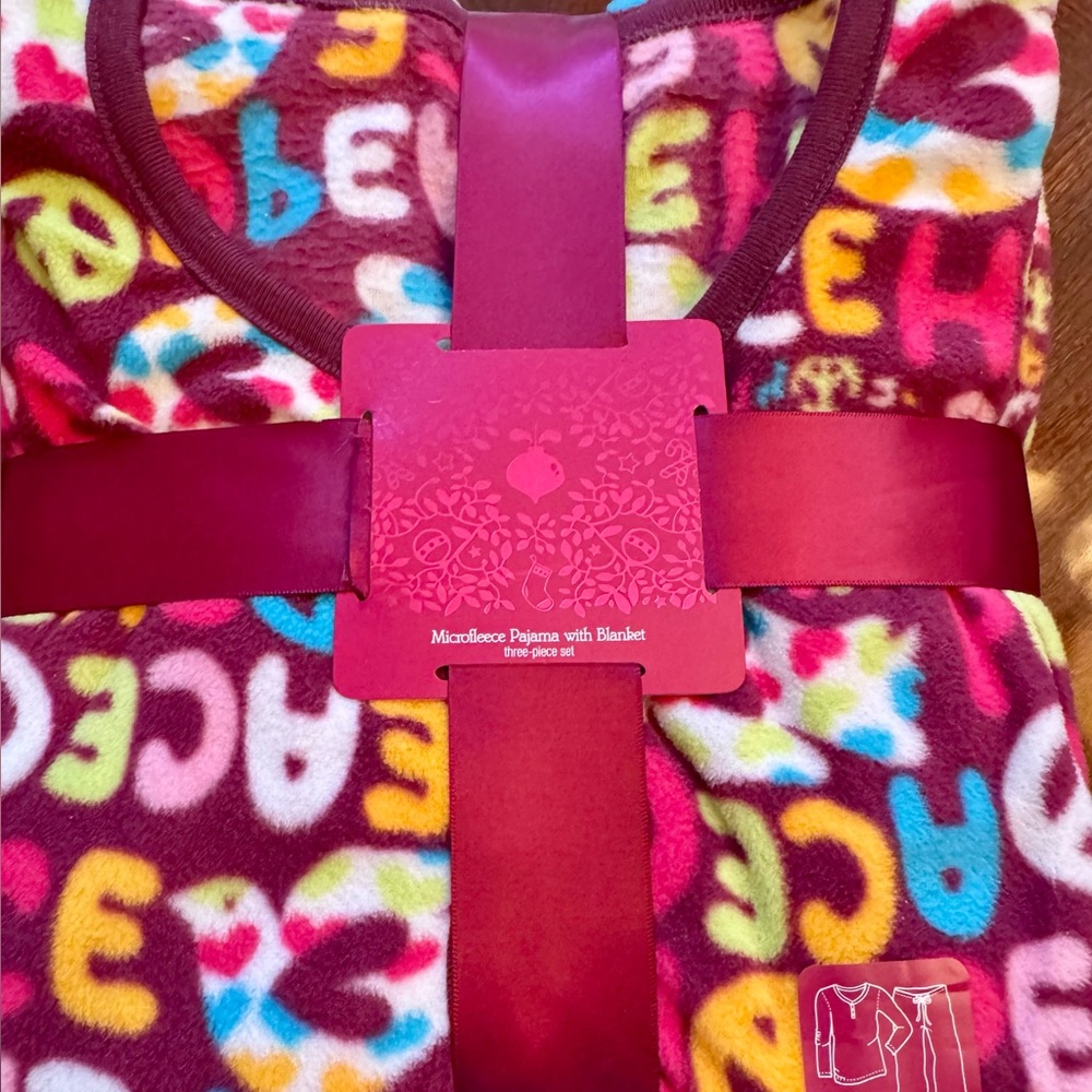 Junior Girls Pajamas Kohls 3 piece Multicolor Microfleece Pajama Set & Blanket